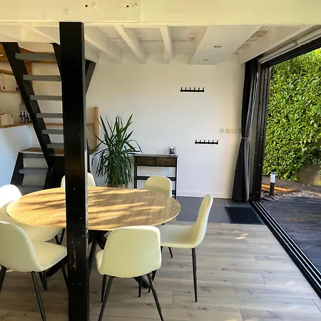 Le Jardin Du Clos Holiday home Ville-Dommange